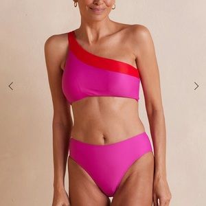 Summersalt The Sidestroke Bikini Top and High Leg Mid Rise Bottoms Hibiscus 10